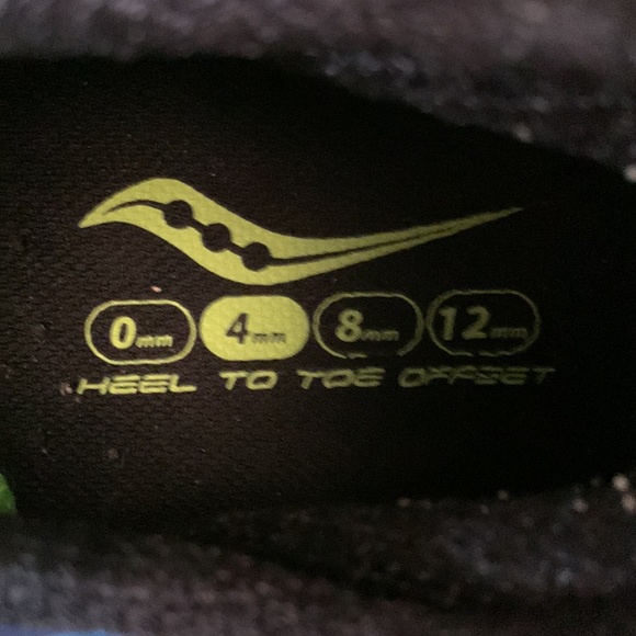 Saucony men’s athletic shoes.  Size 11. - Picture 4 of 4